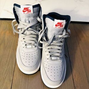 Nike Air Force 1 Light Gray Sneakers